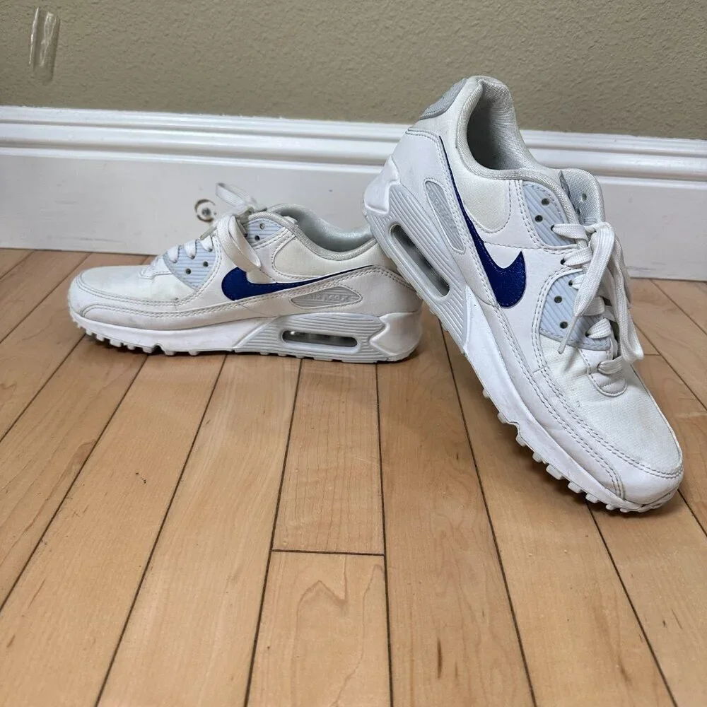 Nike Air Max 90 White with Blue Swoosh Size 9 / 40.5